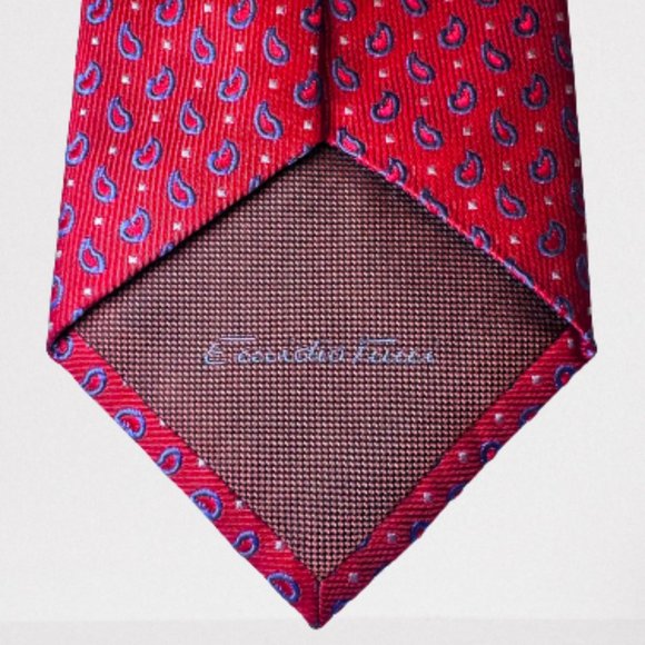 Emilio Tucci Tie 100% Silk Handmade Red Blue Geometric Pattern Macclesfield tie - Picture 2 of 5